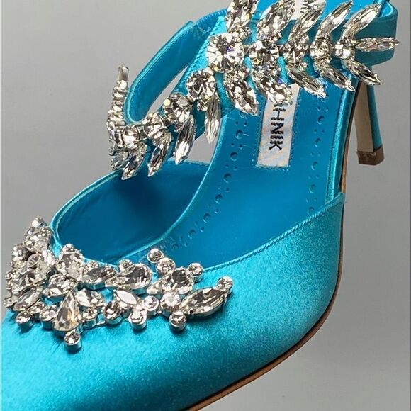 Manolo Blahnik Lurum 90 Embellished Satin Mules size 37 - Picture 7 of 13